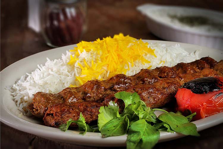 ۱۰غذای محبوب کشور ایران را بشناسید