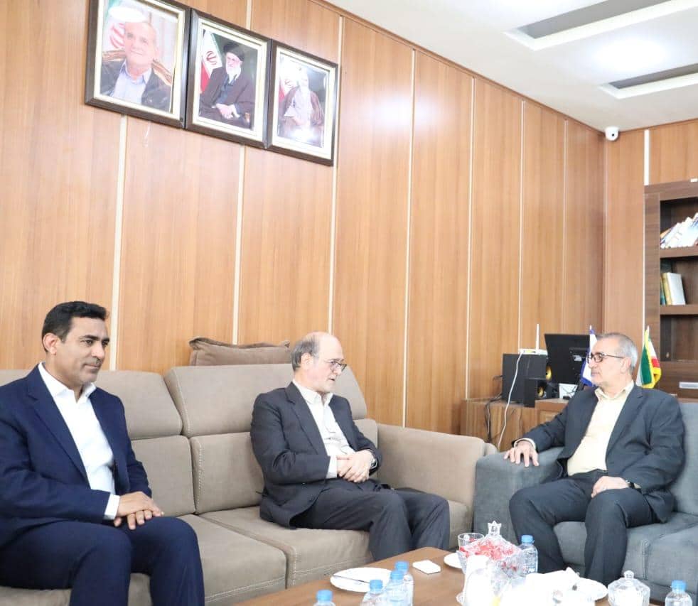 نشاط و انسجام اجتماعی در صدر برنامه‌های وزارت فرهنگ؛ تالار مرکزی یاسوج نیازمند حمایت ملی برای تکمیل است