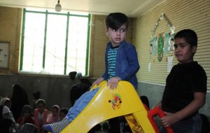 مهد آدینه مکانی برای تقویت هویت اسلامی کودکان در نماز جمعه دهدشت است مهد آدینه مکانی برای تقویت هویت اسلامی کودکان در نماز جمعه دهدشت است