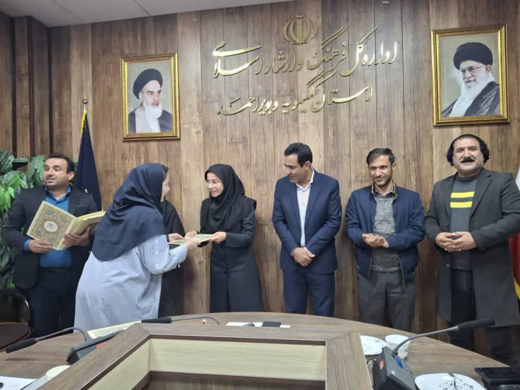 قدردانی مدیرکل فرهنگ و ارشاد اسلامی کهگیلویه و بویراحمد از  بانوان همکار/ درخشان: بانوان نقش پررنگی در پیشبرد نظام اداری دارند